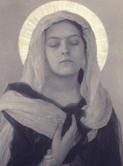 Mary Woman Posed As Virgin Mary Photograph By Everett