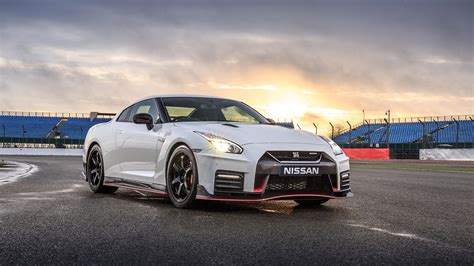 Search free nissan gtr wallpapers on zedge and personalize your phone to suit you. Nissan GTR R35 Nismo Desktop Wallpapers - Wallpaper Cave
