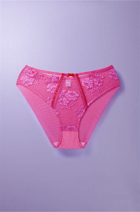 924 bright pink lace high panties cadolle
