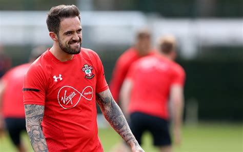 Danny ings completes aston villa move. Liverpool fans react to Danny Ings transfer