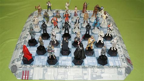 Star Wars Deagostini Full Chess Set 64 Pieces Board Catawiki