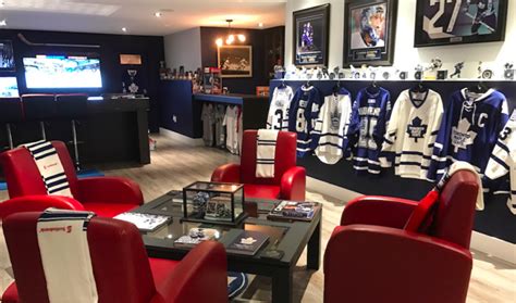 Highlights from the canadiens and the maple leafs on thursday, may 20th. You've Got To See This Incredible Maple Leafs Man Cave ...
