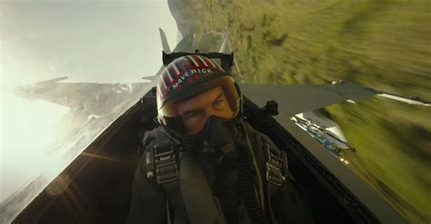 Watch Tom Cruise Endure Most Intense Film Training Ever While Flying F 18 In Top Gun