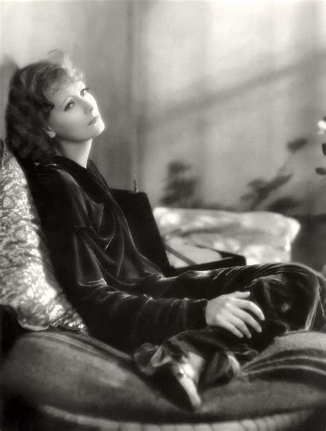The Kiss Greta Garbo 1929 Silent Movies Photo 39857298 Fanpop