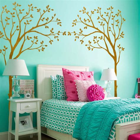 Black and gold bedroom if you want to give your bedroom will full of luxury things, you not only to be done by selecting here are some ideas that might inspire you to optimize the colors black and gold. Touch of Gold - Turquoise Bedroom Ideas - Turquoise Themed ...