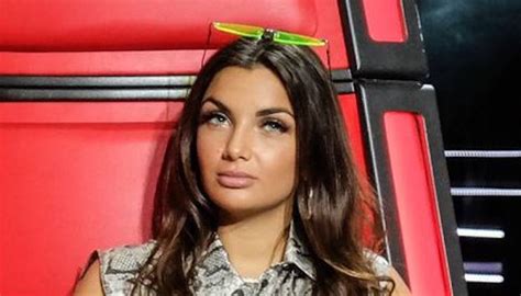 Il remix di lamborghini è la seconda traccia dell'album gentleman di gué pequeno, pubblicato nel 2017 per universal. Elettra Lamborghini: età, altezza, peso, fidanzato e figli ...