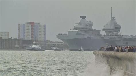 Hms Queen Elizabeth Warship Sets Off On Maiden Voyage To The Us