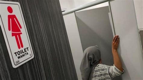 Kamera Dalam Toilet Dekan Fakultas Syariah Dan Hukum Uin Minta Sivitas Lakukan Ini Halaman
