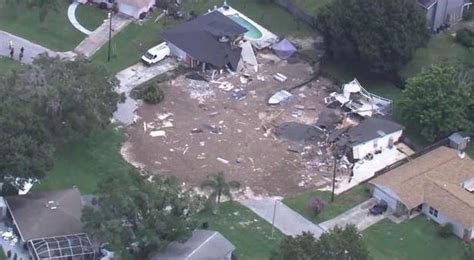 As Land Olakes Sinkhole Widens More Homes May Be Evacuated