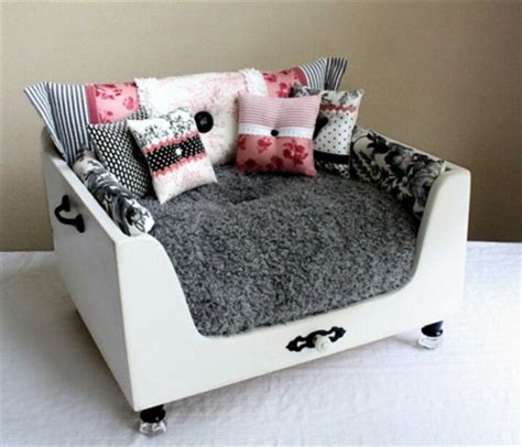 Fancy Dog Bed Looks Like Nice Barbie Couch Cute Dog Beds