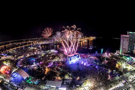 location and hours ultra music festival