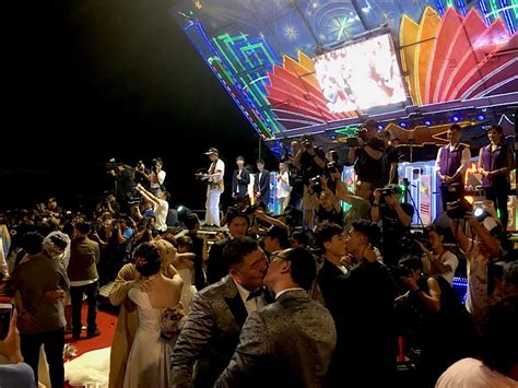 Mass Wedding Banquet To Celebrate Same Sex Marriage In