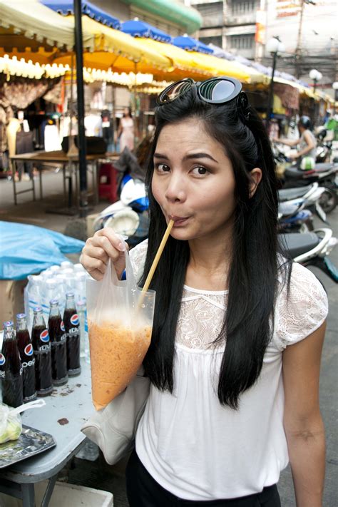 Thai Iced Tea - one of the World's 50 most delicious drinks | Learn Thai with Mod