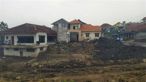 Akibat Banjir Bandang Dewanti Rumpoko Bakal Relokasi Hunian Warga Di Bantaran Sungai Kota Batu