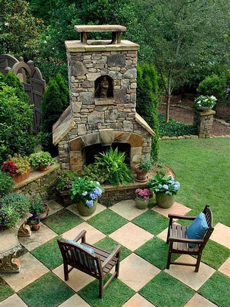 Wondering how to design a backyard on a budget? 25 Lovely DIY Garden Pathway Ideas - Amazing DIY, Interior & Home Design