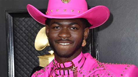 Lil Nas X Poses Nude In Steamy Hot Tub Photos Iheart