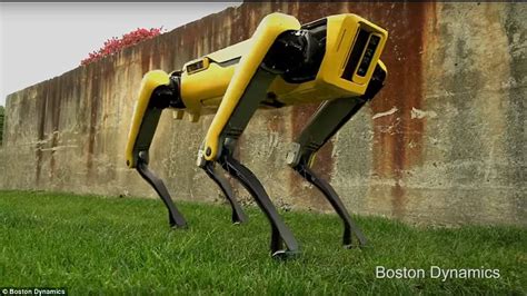 Boston Dynamics Reveals New Version Of Its Robot Dog Daily Mail Online