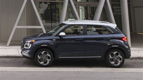 The 2021 hyundai venue is the affordable small suv from hyundai that's designed for urban adventure. 2021 Hyundai Venue Price, Review and Buying Guide ...