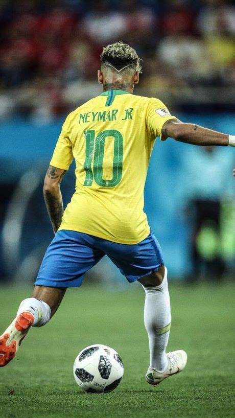 White soccer ball, neymar, sport, front view, athlete, full length. Neymar kapsel 2020