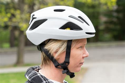 The Best Bike Helmet For Commuters In 2023 Reviews By Wirecutter