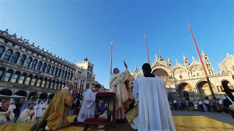 Solennit Del Corpus Domini Messa E Processione Eucaristica Venezia Giugno Flickr