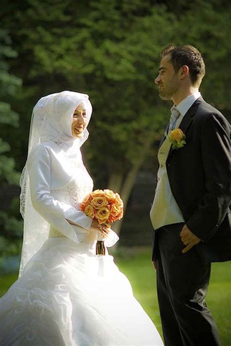 Outfittrends 150 Most Romantic Muslim Couples Islamic