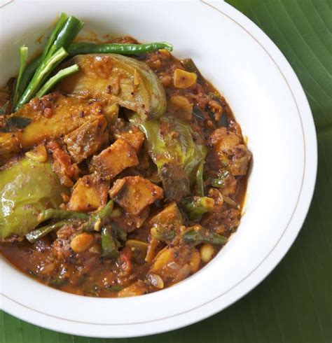 Sunday, march 4, 2018 20:48. Kari Terong Ikan Asin Kakap (Curried Brinjal & Salted Fish) | Food, Indian food recipes, Food ...