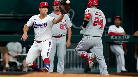 Seagers Eighth Inning Homer Pushes Rangers Past Angels 5 3