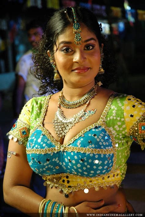 Tamil Tv Serial Actress Hot Photoshoot Lsamale