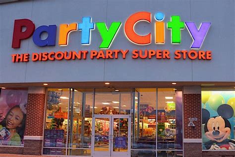 Party City To Close 45 Stores As Global Helium Shortage Has Sales