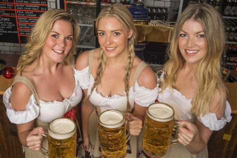 Doktoberfest New Sq Ft Beer Hall Opening In Londons Docklands London Evening Standard