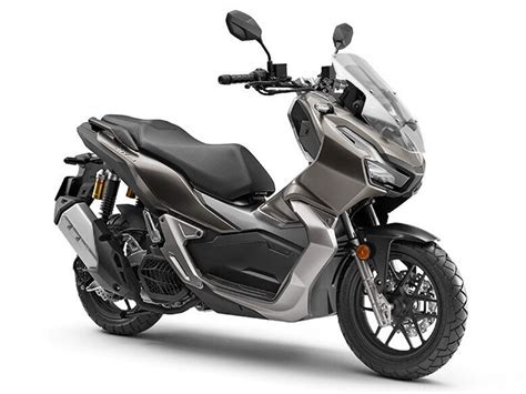Over 14 users have reviewed adv 150 on basis of features. Honda registra o ADV 150 no Brasil - MOTOO