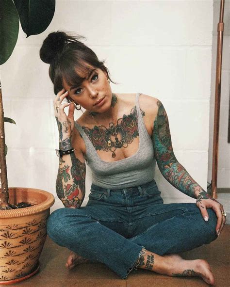 The Tattoos On The Body Of Model Sammi Jefcoate Make Her The Most Beautiful In The World Znice