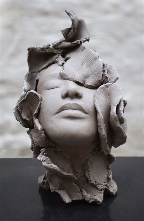 Épinglé par shaban mahrous sur chloé sontrop sculpture sculpture argile sculpture moderne