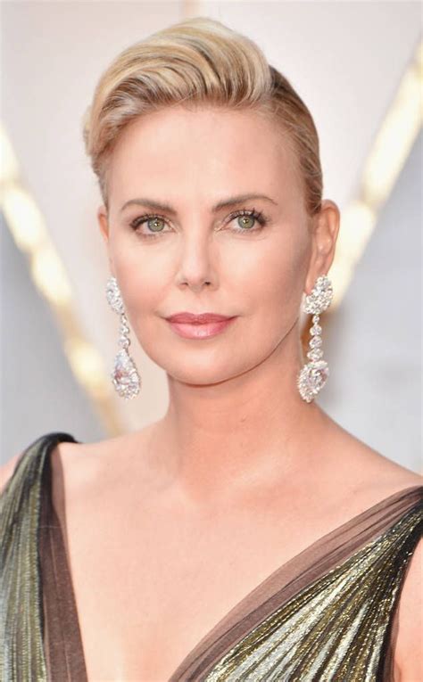 Charlize Theron From Oscars Best Beauty Looks While This Nude