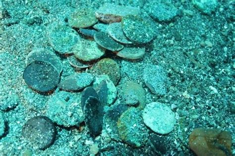 8 Incredible Sunken Treasures Discovered Sunken City Buried Treasure