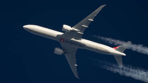 In Flight Boeing 777 Turkish Airlines 1080P Contrail The Plane HD
