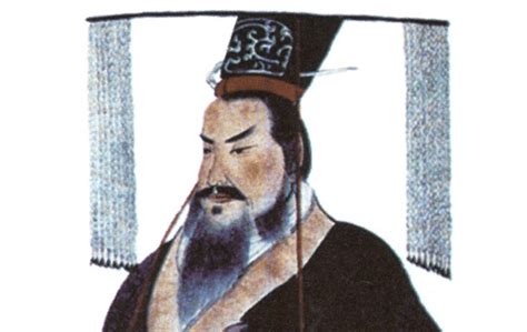 In an effort to unifiy china's many cultures, he divided his new empire into 36 rigidly controlled commanderies subdivided into counties. Cultura china: Qin Shi Huang construye un imperio | Qué es ...