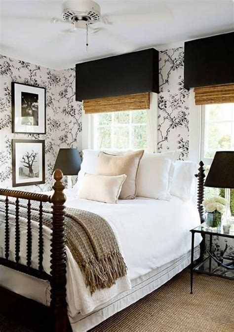 25 Gorgeously Distinctive Country Bedroom Decor Ideas To Copy
