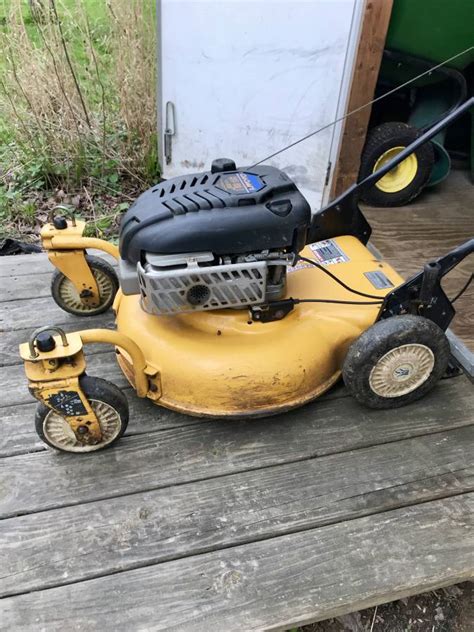Cub Cadet Sc621 Self Propelled Walk Behind Mower With Attachment And