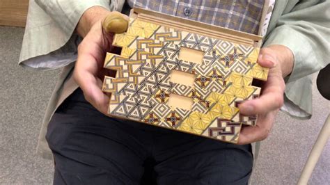 Japanese Puzzle Box 72steps With Secret Compartment Koyosegi 秘密箱72＋1回