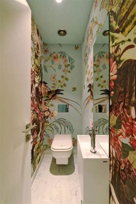 82 Beautiful And Amazing Bathroom Wall Ideas Romantic Interior