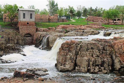 Falls Park Sioux Falls