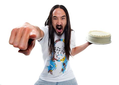 steve aoki got his cake thrown back at him at his birthday party watch edm chicago