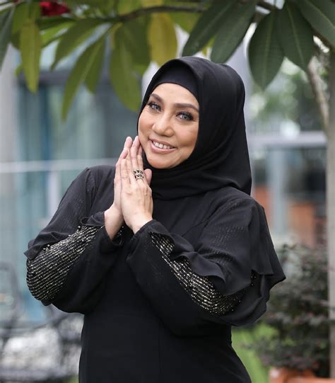 Download mp3 gratis ▶ noraniza idris download lagu noraniza idris dan streaming kumpulan lagu noraniza idris mp3 terbaru gratis dan mudah dinikmati and full album. "Suami Buat Solat Sunat Dan...," - Mengapa Noraniza Idris ...