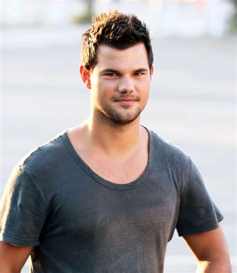 Taylor Lautner Dyed His Hair For ‘scream Queens Pic