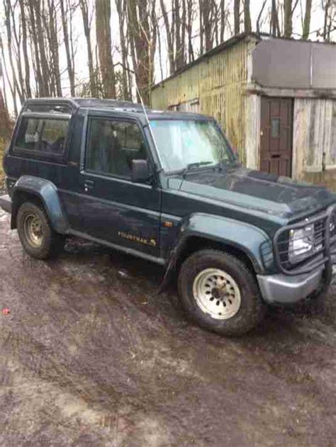 Daihatsu Fourtrak Rocky Car For Sale