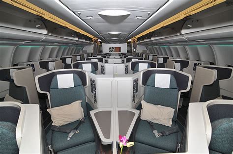 Airbus Industrie A330 300 Cathay Pacific Business Class Business Walls