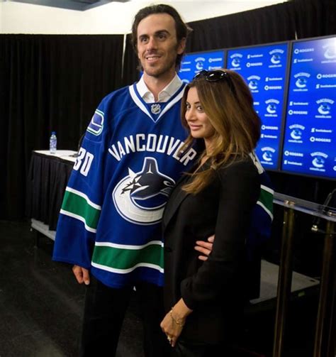 New Documentary Series To Feature Wives And Girlfriends Of Nhl Stars