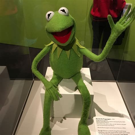 Image Kermit Exhibition Muppet Wiki Fandom Powered By Wikia